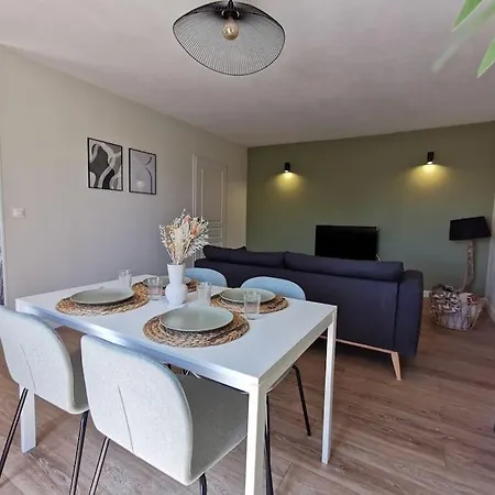 Apartment Agreable T2 Lumineux Equipe Ludon-Medoc